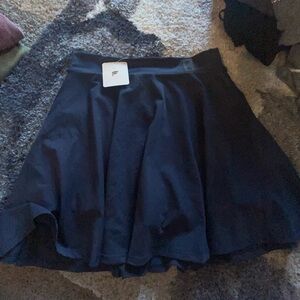 Fabletics Flounce Skort- size M